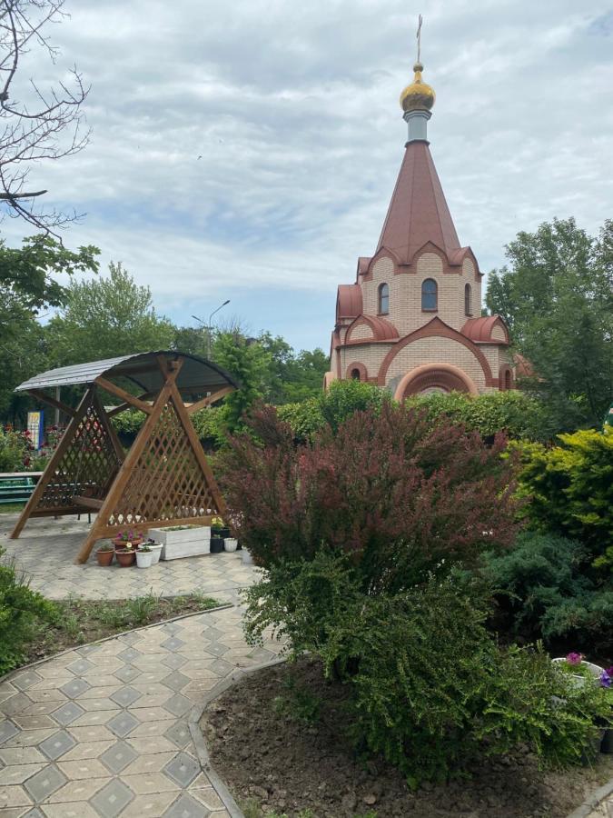 Отель Рио Melitopolʼ Exterior foto