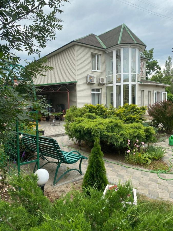 Отель Рио Melitopolʼ Exterior foto